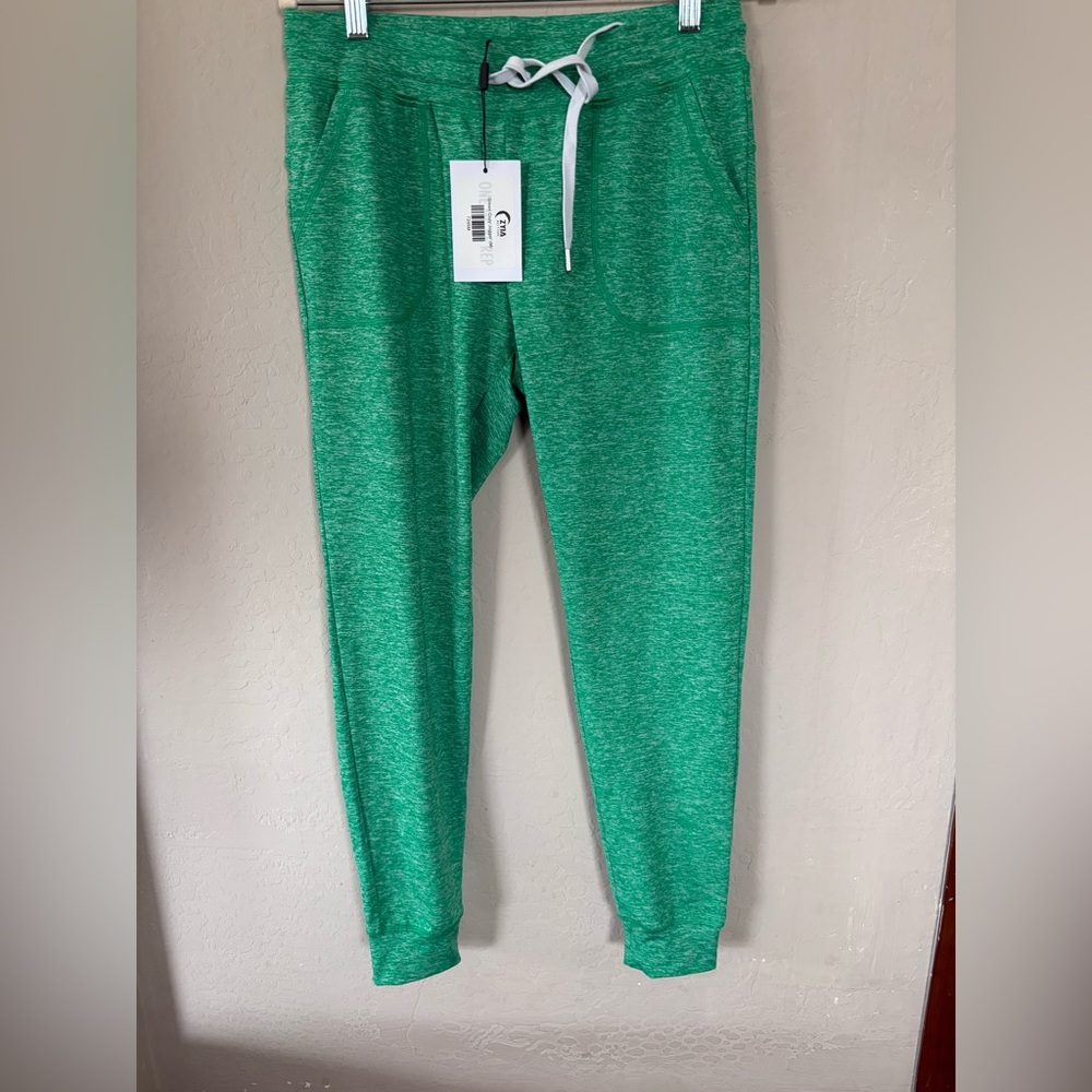 Zyia Active Green Cozy Jogger